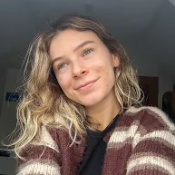 Eva Osborne Headshot